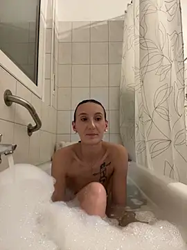 Snapshot of Emilia_Mausi chatting on November 2025 08:31:01 PM Emilia Mausi online show from November 2025 08:31:01 PM