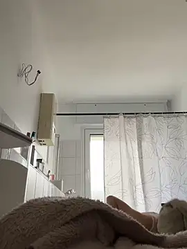 Snapshot of Emilia_Mausi chatting on November 2025 08:29:02 AM Emilia Mausi online show from November 2025 08:29:02 AM