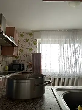 Snapshot of Emilia_Mausi chatting on February 2026 03:19:01 PM Emilia Mausi online show from February 2026 03:19:01 PM