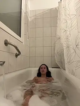 Snapshot of Emilia_Mausi chatting on February 2026 08:42:02 PM Emilia Mausi online show from February 2026 08:42:02 PM