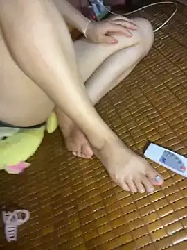 One-nice online show from October 2025 04:02:01 AM