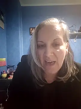 Feelineducentre online show from November 2025 08:20:02 PM