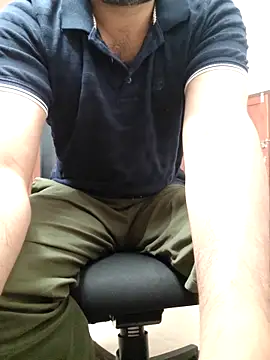 Snapshot of hairysub_india@xh chatting on October 2025 03:00:01 PM hairysub indiaxh online show from October 2025 03:00:01 PM