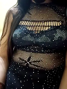 Snapshot of Quinn_Bebo chatting on November 2025 02:35:01 PM Quinn Bebo online show from November 2025 02:35:01 PM