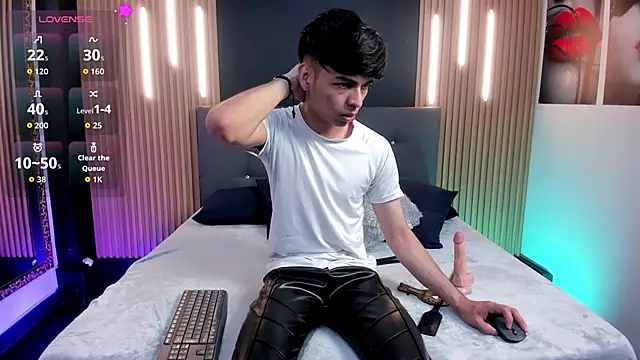 OnlyJos online show from December 2025 07:52:02 PM