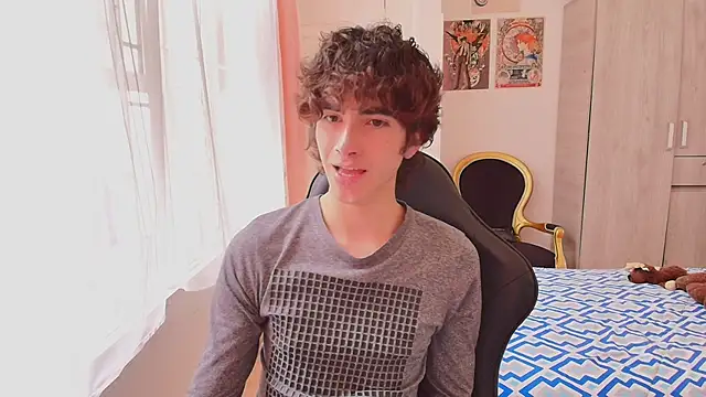 Nude Boy18 online show from October 2025 03:16:01 PM