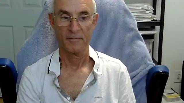 funone1999 online show from September 2025 12:22:02 AM