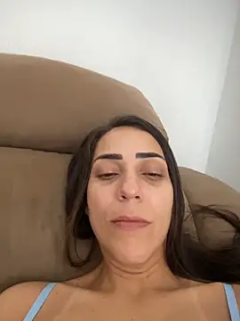 lucioliveira online show from March 2026 01:14:01 PM