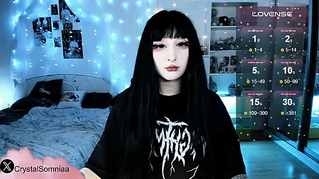 Crystal somnia online show from December 2025 07:43:02 PM