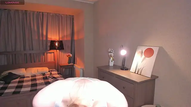 Snapshot of OdellaFrake chatting on October 2025 09:05:02 PM OdellaFrake online show from October 2025 09:05:02 PM