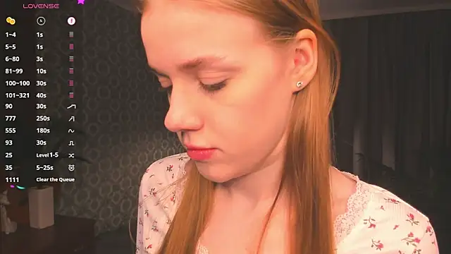 OdellaFrake online show from April 2026 07:59:01 PM