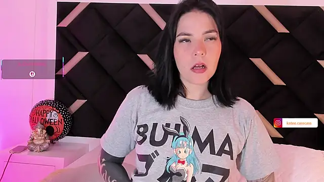 Snapshot of kate_cass chatting on October 2025 03:40:01 AM kate cass online show from October 2025 03:40:01 AM