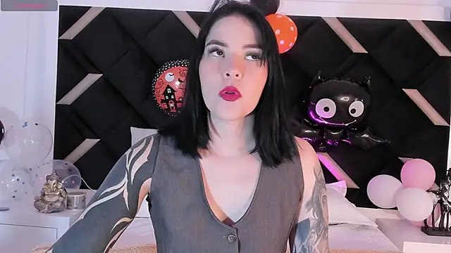 Snapshot of kate_cass chatting on October 2025 03:23:02 AM kate cass online show from October 2025 03:23:02 AM