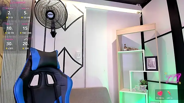 Snapshot of Axel_grey_ chatting on July 2026 05:14:01 AM Axel grey online show from July 2026 05:14:01 AM