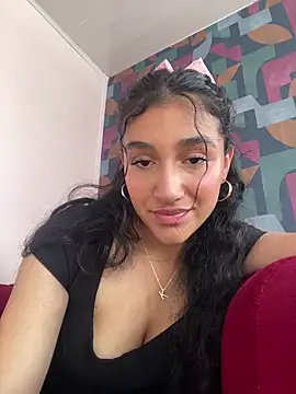 ValentiinaCruz online show from November 2025 06:22:02 PM