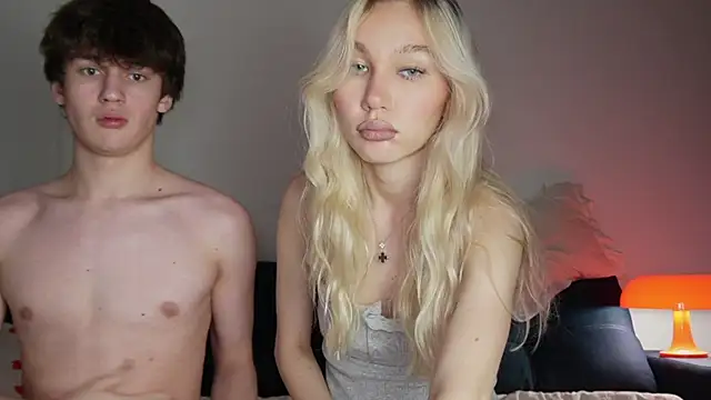 Snapshot of cuteleraay chatting on December 2025 04:01:01 PM cuteleraay online show from December 2025 04:01:01 PM