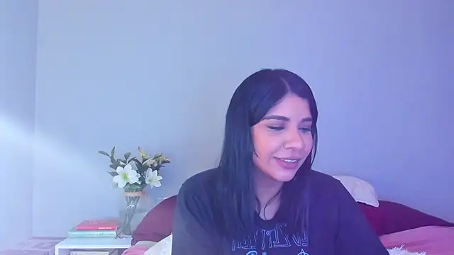 Laura-angeel online show from December 2025 09:10:02 PM