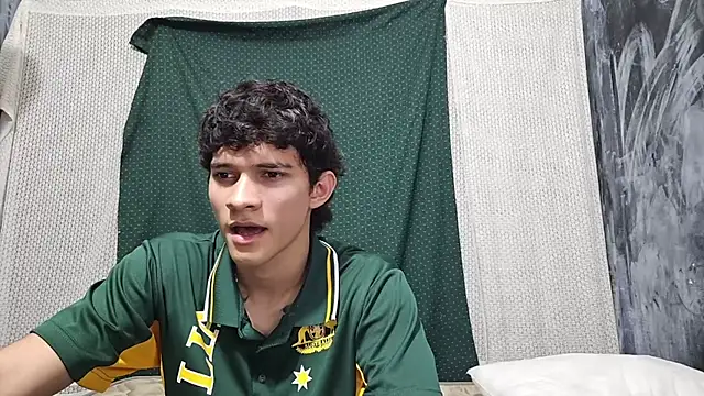 Samuel Hills II online show from April 2026 10:01:02 PM