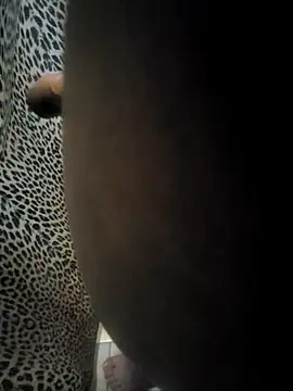 Snapshot of 825Danie chatting on September 2025 03:27:02 PM 825Danie online show from September 2025 03:27:02 PM