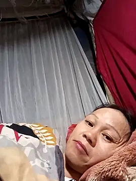 Snapshot of MaiHoa69 chatting on November 2025 06:29:01 PM MaiHoa69 online show from November 2025 06:29:01 PM