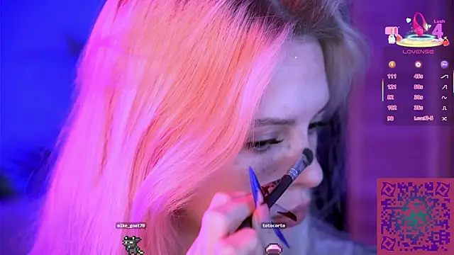 Snapshot of Nelly_Carroll chatting on September 2025 09:50:01 PM Nelly Carroll online show from September 2025 09:50:01 PM