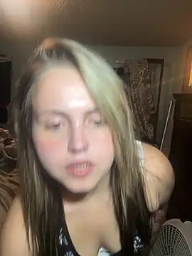 JuicyExxxperience online show from October 2025 11:47:01 AM