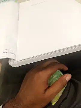 hotboy43339 online show from December 2025 03:48:01 AM