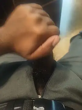 hotboy43339 online show from June 2026 10:03:02 PM