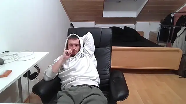 Bez3ybik online show from October 2025 10:10:01 PM