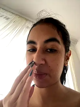 Kassie Collins online show from November 2025 06:52:01 PM