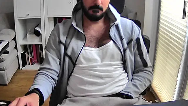 Snapshot of Velvetvoyager69 chatting on October 2025 11:38:01 AM Velvetvoyager69 online show from October 2025 11:38:01 AM