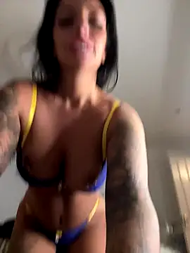 BELLABLACKXUK online show from October 2025 09:48:02 PM