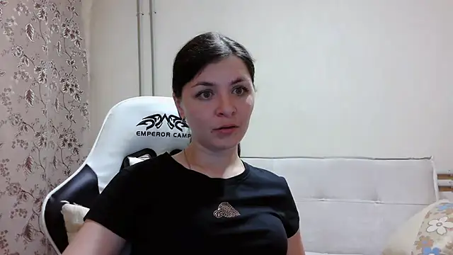 Amanda Soft online show from September 2025 05:38:02 PM