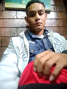 Snapshot of Jose9727 chatting on October 2025 01:24:02 PM Jose9727 online show from October 2025 01:24:02 PM