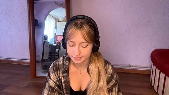 Jetta Corsacami online show from September 2025 08:25:01 AM