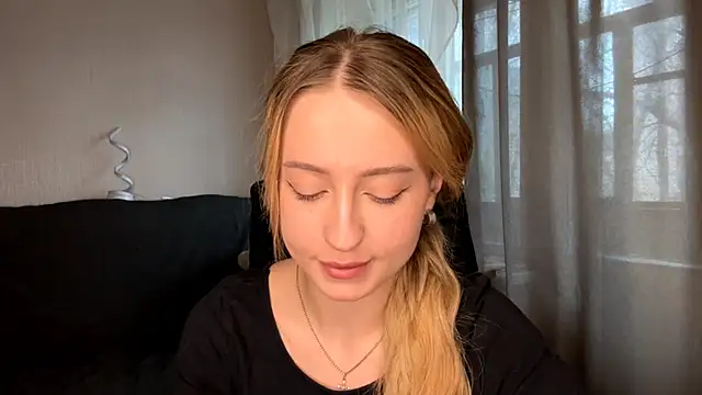 Jetta Corsacami online show from November 2025 10:14:01 AM