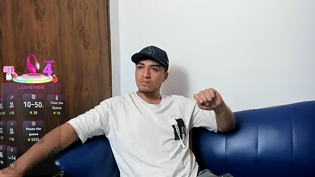 Snapshot of juanmechanic_ chatting on September 2025 08:20:02 PM juanmechanic online show from September 2025 08:20:02 PM