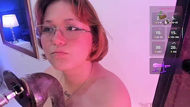 isa grey  online show from October 2025 03:25:03 AM