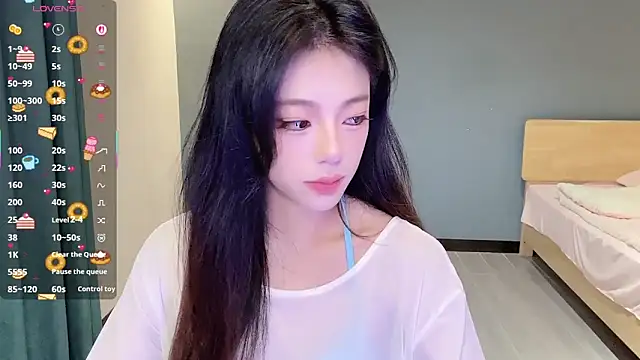 Snapshot of Sandy_Uu chatting on October 2025 11:38:01 PM Sandy Uu online show from October 2025 11:38:01 PM