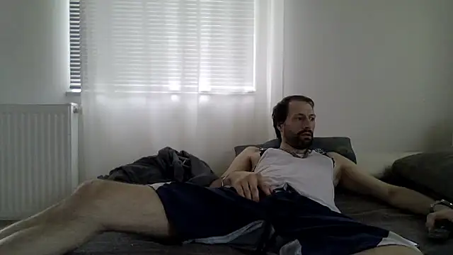 XLBarehengst online show from October 2025 01:30:01 PM