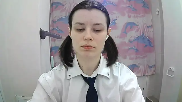 EdlinEngelby online show from October 2025 05:23:02 PM