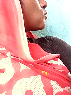 Snapshot of Sapna_hotA chatting on September 2025 05:30:01 AM Sapna hotA online show from September 2025 05:30:01 AM