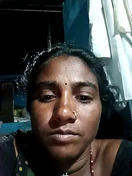 Snapshot of Sapna_hotA chatting on October 2025 05:42:01 PM Sapna hotA online show from October 2025 05:42:01 PM