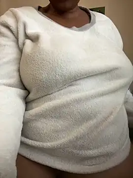 Ebonyboobsmilk online show from December 2025 04:54:01 AM