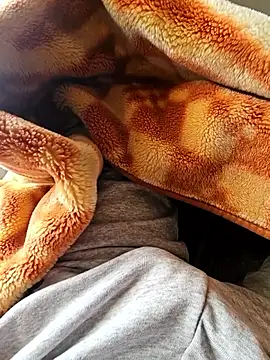 fena-sikerimmm online show from January 2026 09:01:01 AM