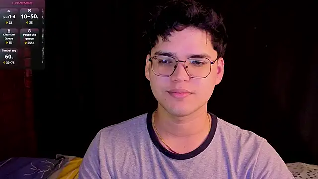 Snapshot of Danijungle chatting on October 2025 12:00:02 PM Danijungle online show from October 2025 12:00:02 PM