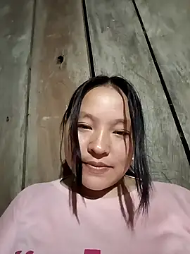 MuiNay online show from October 2025 12:23:01 PM