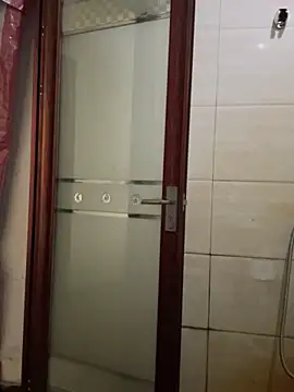 Snapshot of crhong666 chatting on December 2025 12:38:02 AM crhong666 online show from December 2025 12:38:02 AM