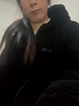 Snapshot of crhong666 chatting on January 2026 12:24:01 AM crhong666 online show from January 2026 12:24:01 AM