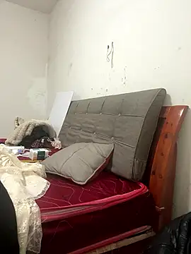 Snapshot of crhong666 chatting on January 2026 12:27:02 AM crhong666 online show from January 2026 12:27:02 AM